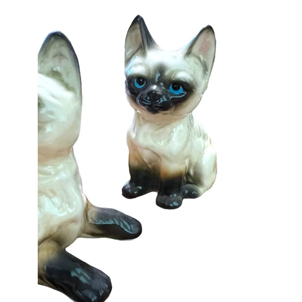 House Of Global 3 Blue Eyed Siamese Cat Figurines Bone China